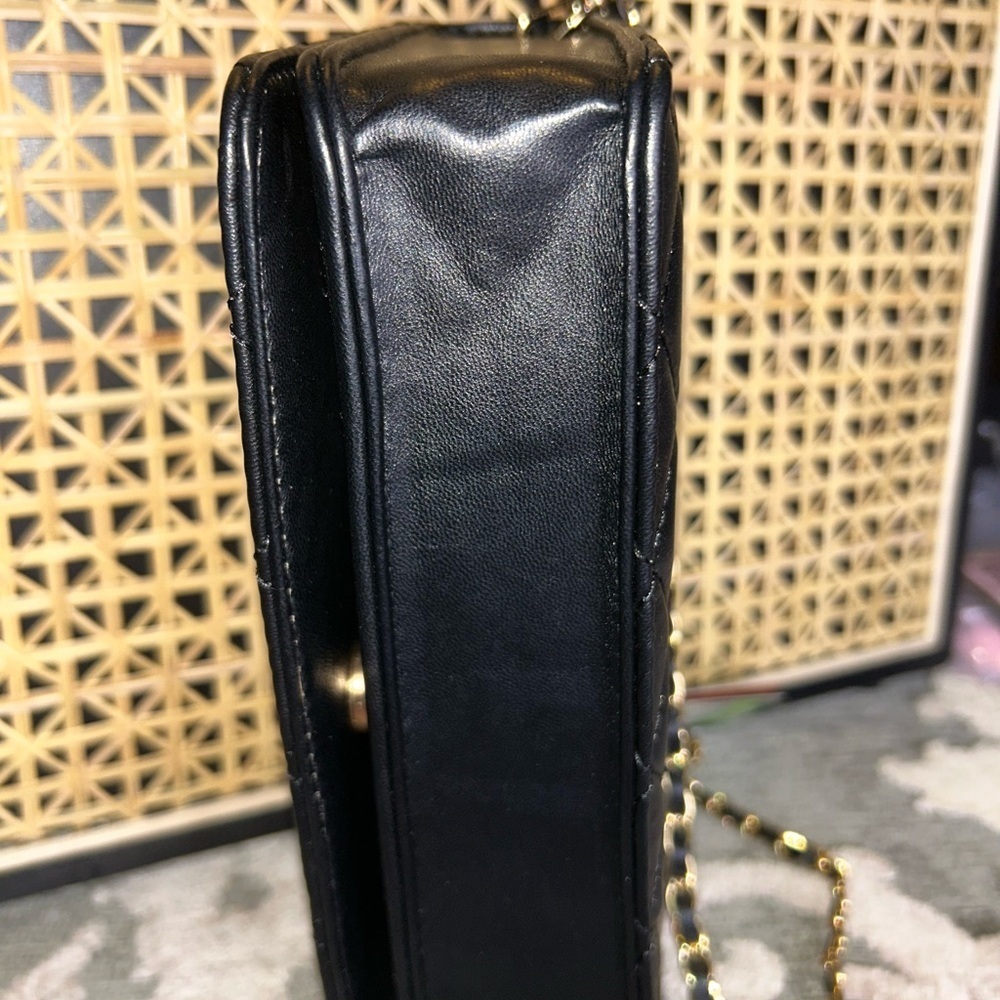 NWT Badgley Mischka studded diamond quilted black crossbody bag - Picture 5 of 7